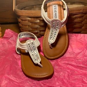 Girls Steve Madden Sandals cute !!!